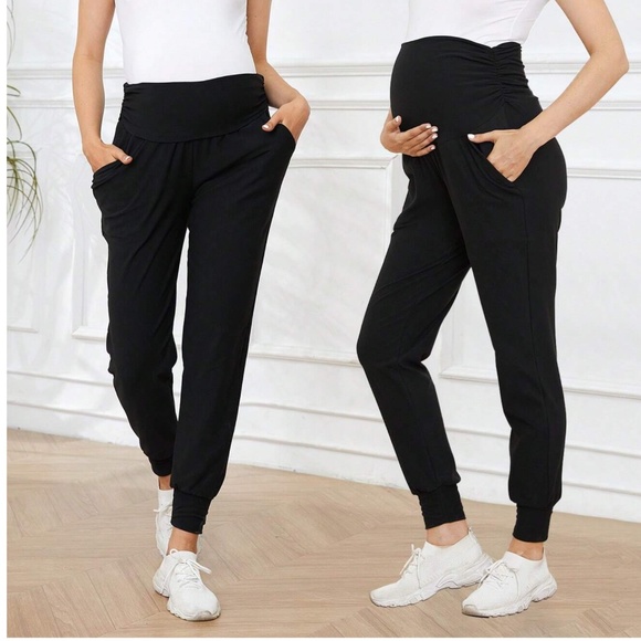 Maternity Minimalist Pockets Joggers - Picture 7 of 8